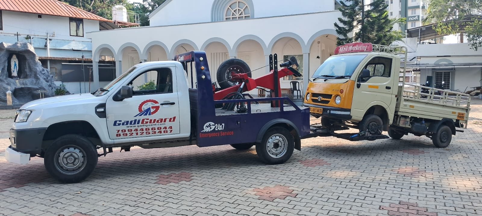 Recovery Van in Angamaly towing a mini truck - Towing Service in Angamaly